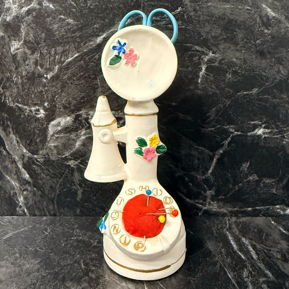 Vintage Telephone Figurine Pin Cushion, Measuring Tape and Scissors - Picture 2 of 16